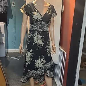 Dress-u-II by Sharon Black velvet Trim Floral Dress